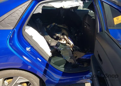 2025 Hyundai Elantra Sel Sport из США, поврежденный, VIN KMHLM4DG7SU048778